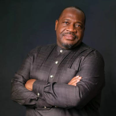 Monsieur Henri Désiré N'ZOUZI  Consultant en Stratégies Internationales & Géopolitique